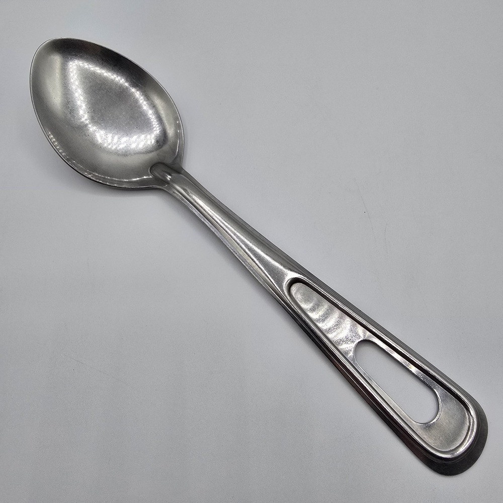 Vintage Ekco Stainless Serving Spoon China  11 1/4" Oval Hanger Chef Utensil‎